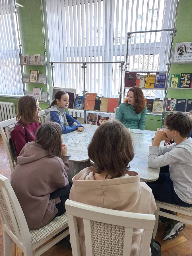 Февральская встреча клуба для читающих подростков «КЛЮЧ»