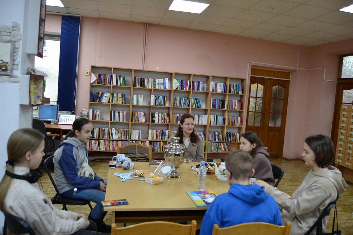 Литературная встреча в юношеском отделе