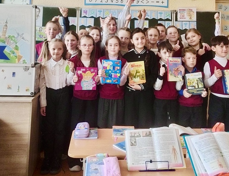 Новые приключения библиотеки в чемодане!