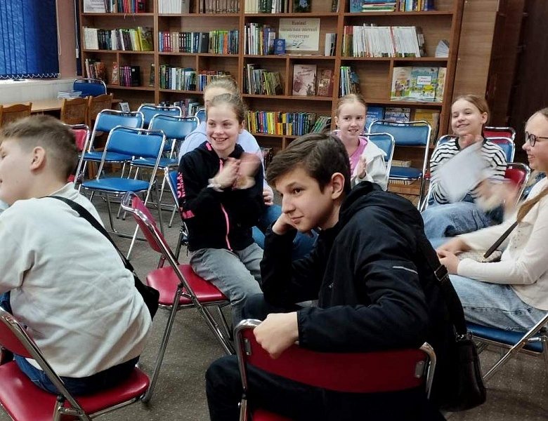 Всё на земле от материнских рук