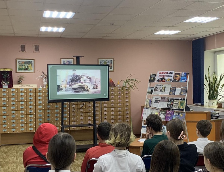 Чернобыль: трагедия, подвиг, предупреждение