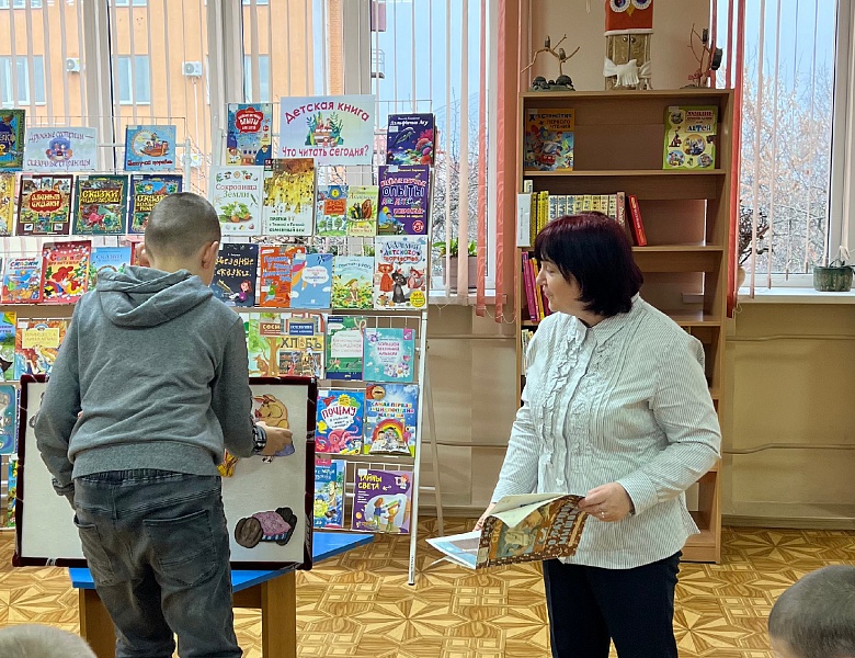 Сказки Маршака стали реальностью в детском отделе