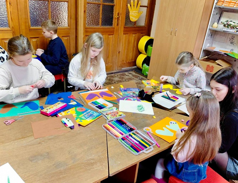 Литературный круиз «В гостях у Деда Мороза из Беловежской пущи»