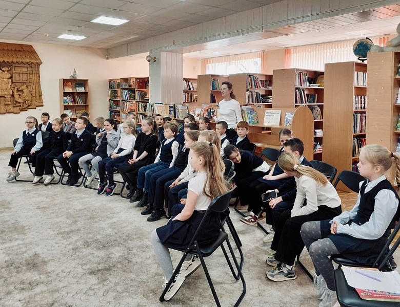 «Чернобыль…Помним, чтобы не повторилось»: мультимедийный час в детском отделе