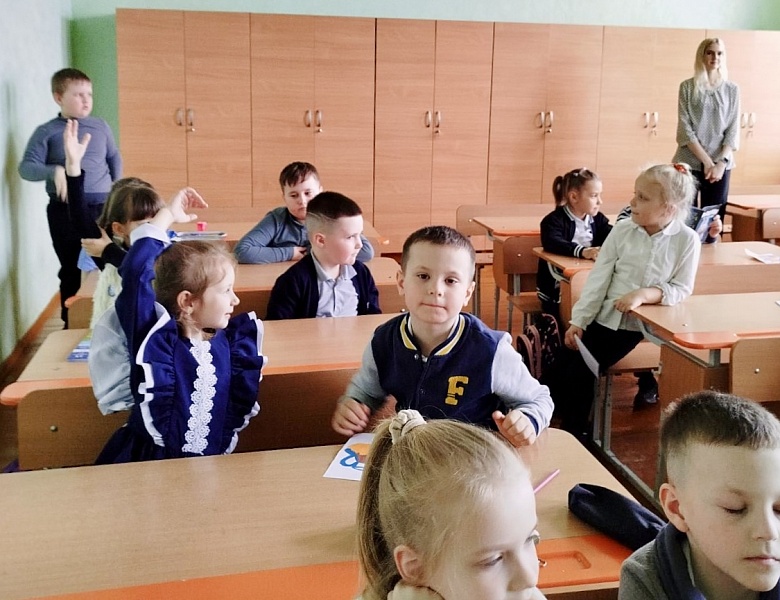 «Как приручить комету?»: час интересных сообщений в детском отделе