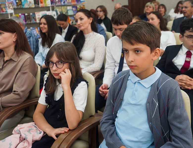«Итоги и открытия»: подведение итогов челленджа «ЧитайФест-2» совместно  с компанией BREMOR